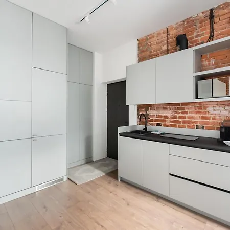 East Modern Lejlighed *